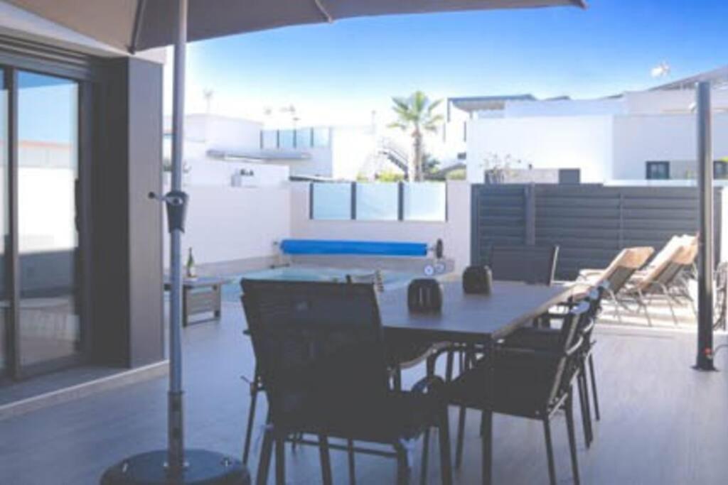 Villa Casa Maria Aan De Costa Blanca Met Prive Zwembad Daya Nueva ภายนอก รูปภาพ